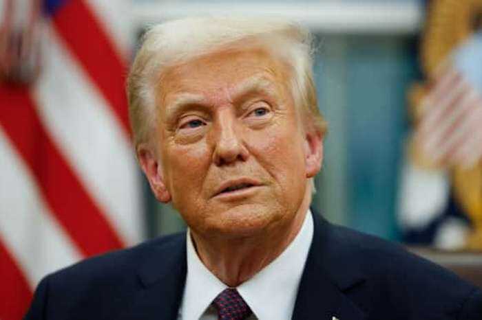 Трамп готов подписать план по стимулированию самодепортации мигрантов